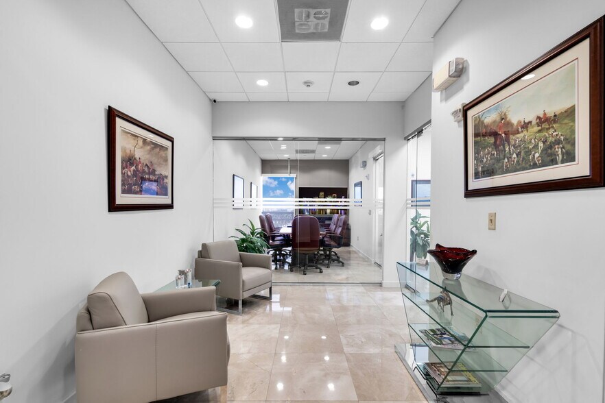 More Photos Of 2020 Ponce De Leon Blvd, Coral Gables Office For Sale