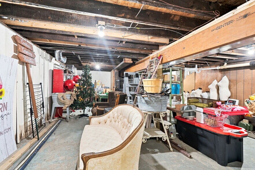 More Photos Of 106 S State St, Geneseo Storefront Retail Office For Sale