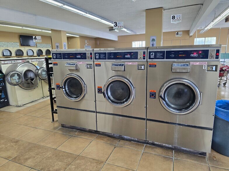 More Photos Of 9018-9022 Avalon Blvd, Los Angeles Storefront Retail Office For Sale