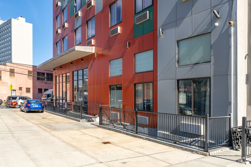 More Photos Of 9-02 38th Ave, Long Island City Hotel For Sale