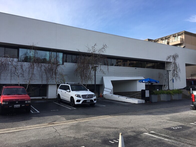 More Photos Of 959 E Walnut St, Pasadena Office For Lease