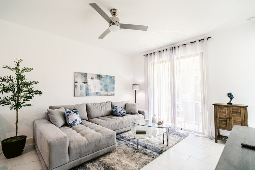 More Photos Of 2418 Xelda Ave N, Lehigh Acres Multifamily For Sale