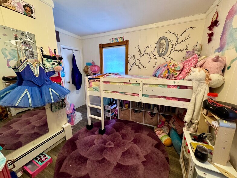 More Photos Of 24 West St, Lebanon Apartments For Sale