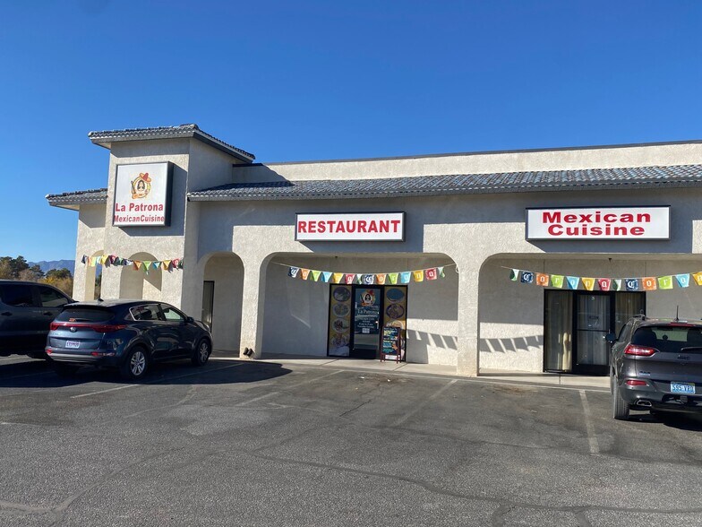 More Photos Of 270 S Dahlia St, Pahrump Storefront Retail Office For Sale