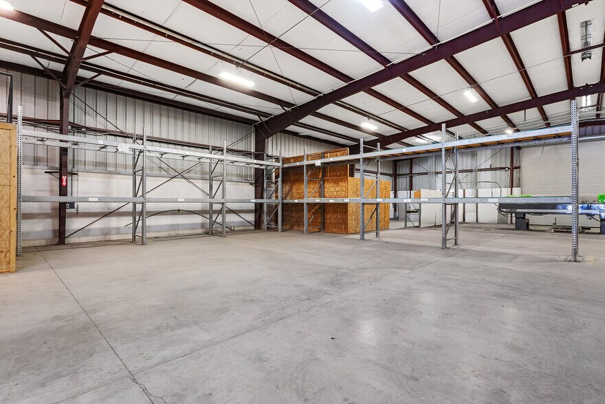 More Photos Of 2120 Loleta Ave, Corning Warehouse For Sale