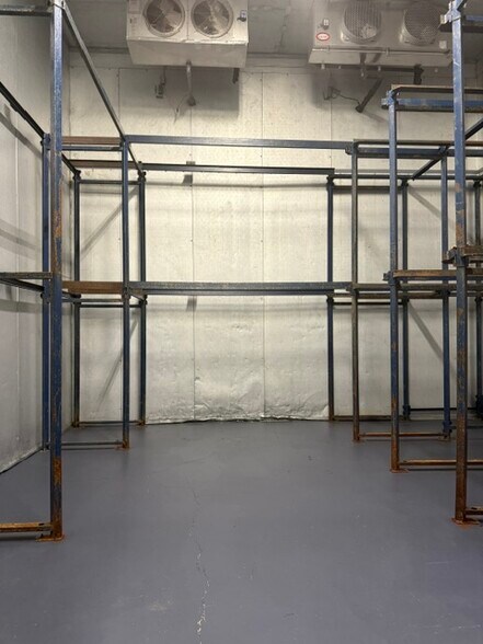 More Photos Of 220 Lawrence Ave, Lawrence Distribution For Lease