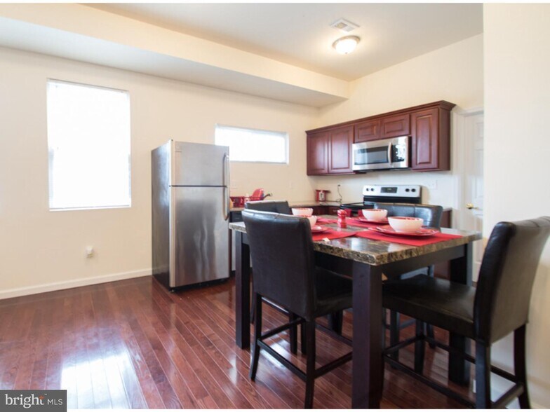 More Photos Of 3301-3303 N 16th St, Philadelphia Apartments For Sale