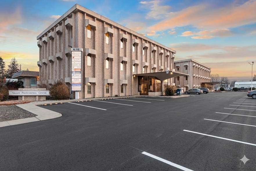 More Photos Of 112 N University Rd, Spokane Office For Lease