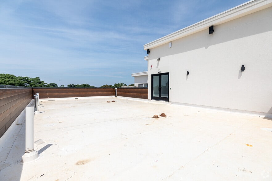 More Photos Of 27 3rd Ave, Long Branch Apartments For Lease