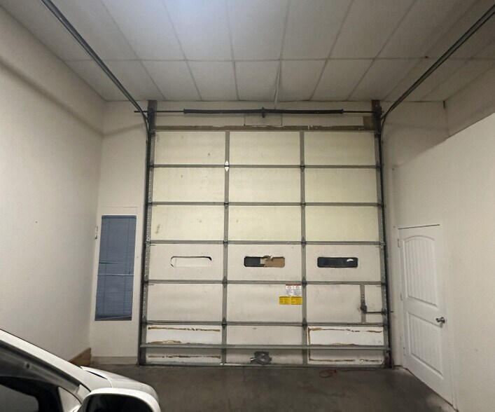 More Photos Of 14415 E Sprague Ave, Spokane Unknown For Lease