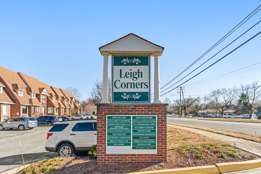 More Photos Of 10130-10134 Colvin Run Rd, Great Falls Medical For Lease