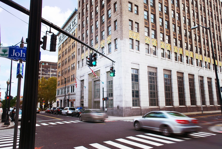 More Photos Of 955 Main St, Bridgeport Apartments For Lease
