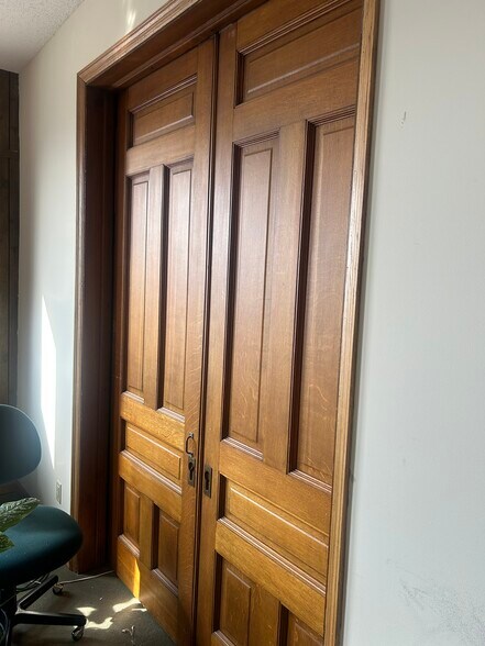 More Photos Of 224 Elm St W, Norwood Young America Storefront Retail Office For Sale