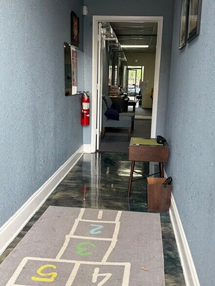 More Photos Of 5400 S University Dr, Davie Office For Lease
