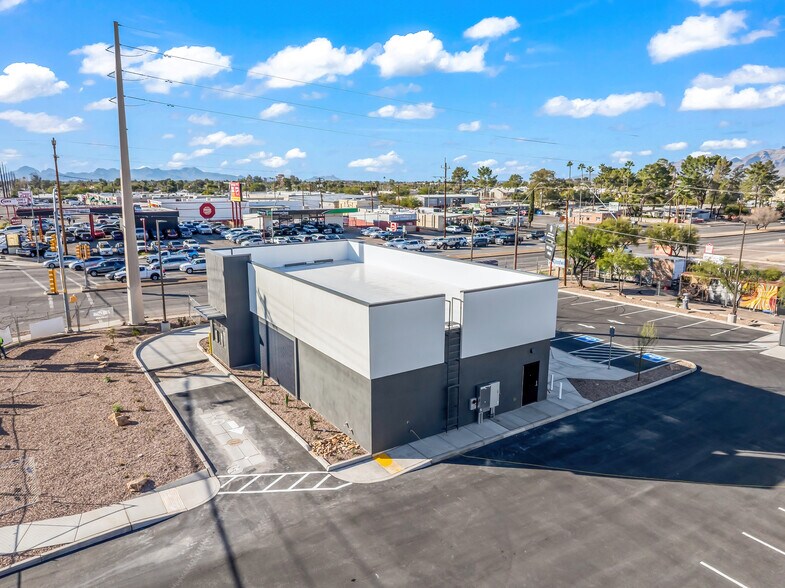 More Photos Of 7101 E 22nd St, Tucson Fast Food For Sale