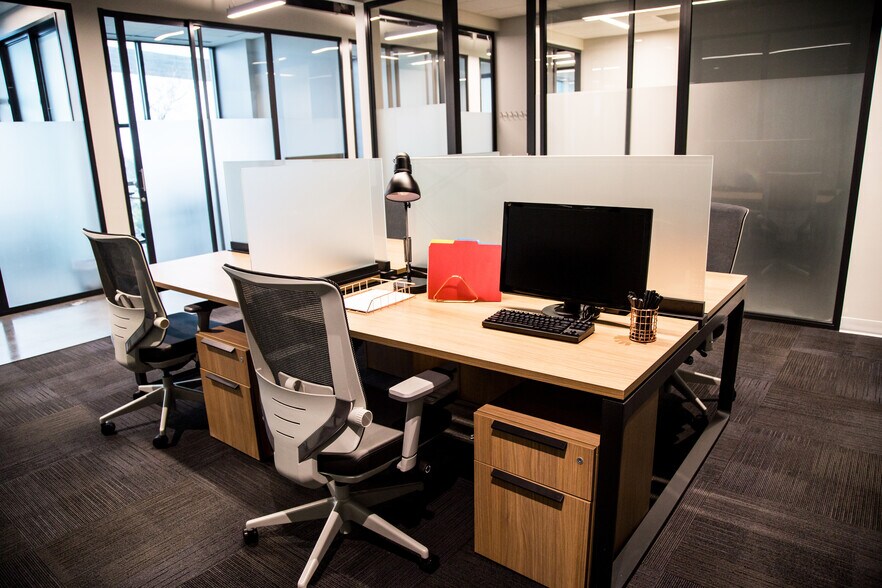 More Photos Of 75 Port City Lndg, Mount Pleasant Office For Lease