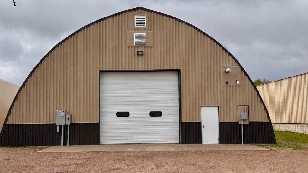 More Photos Of 1740 20 1/2 St, Rice Lake Warehouse For Lease