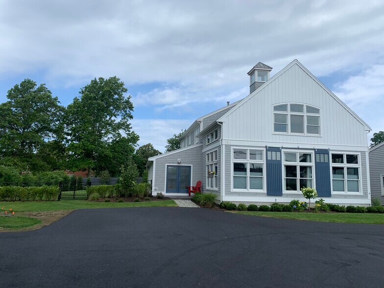 More Photos Of 156 Teaticket Hwy, Falmouth Storefront Retail Residential For Sale
