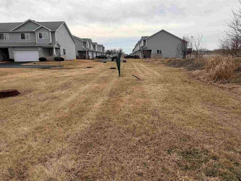 More Photos Of 1863 Waters Edge Dr, Minooka Land For Sale