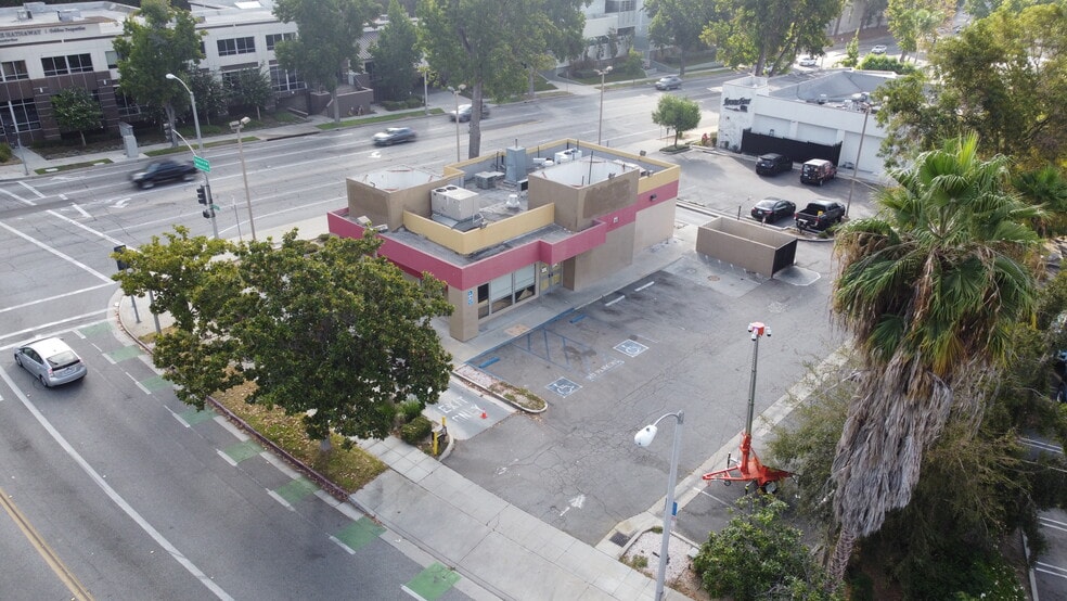 More Photos Of 481 Rosemead Blvd, Pasadena Fast Food For Lease