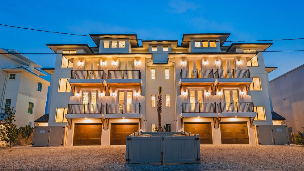 More Photos Of , Siesta Key Multifamily For Sale