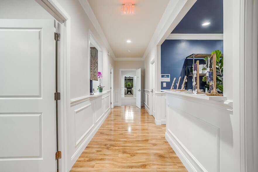 More Photos Of 924 Foster Ln, Weatherford Medical For Lease