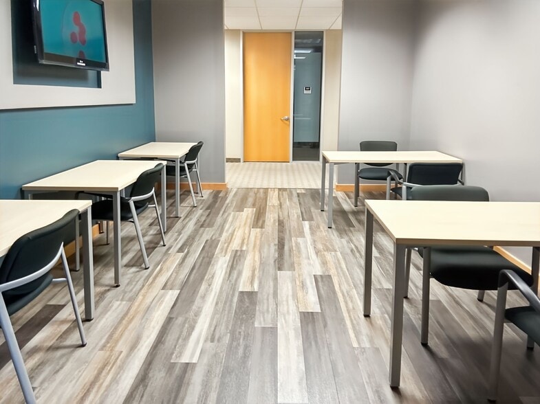 More Photos Of 3901 Arlington Highlands Blvd, Arlington Coworking Space