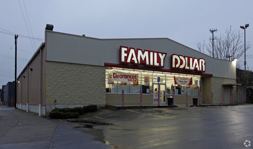 Primary Photo Of 2955 Burlington Pl, Cincinnati Freestanding For Lease