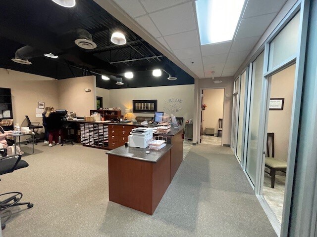 More Photos Of 7560 Red Bug Lake Rd, Oviedo Medical For Sale