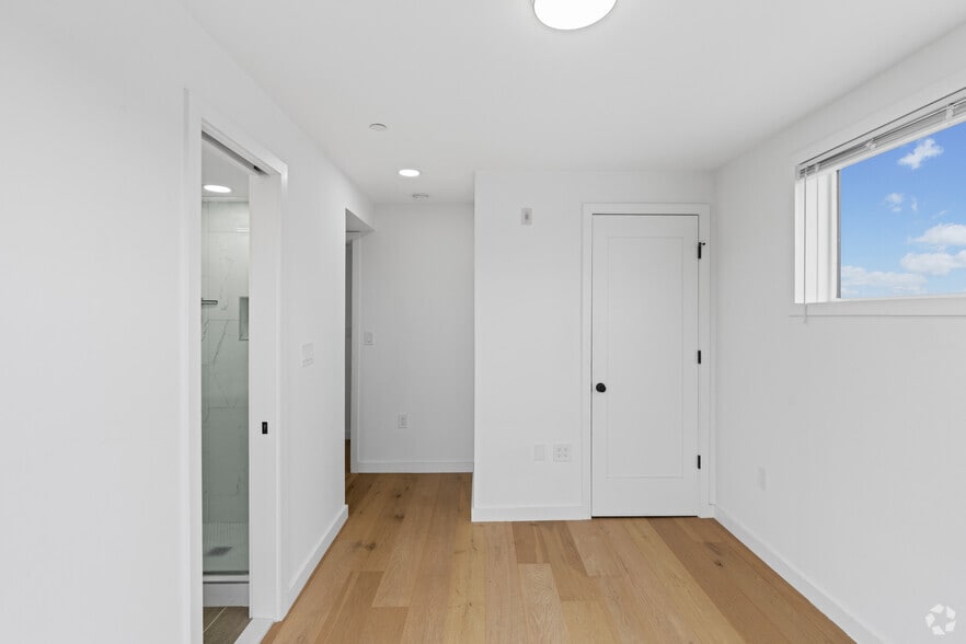 More Photos Of 3601 14th St NW, Washington Apartments For Sale