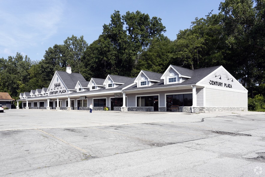 Primary Photo Of 5444 Airport Hwy, Toledo Freestanding For Lease