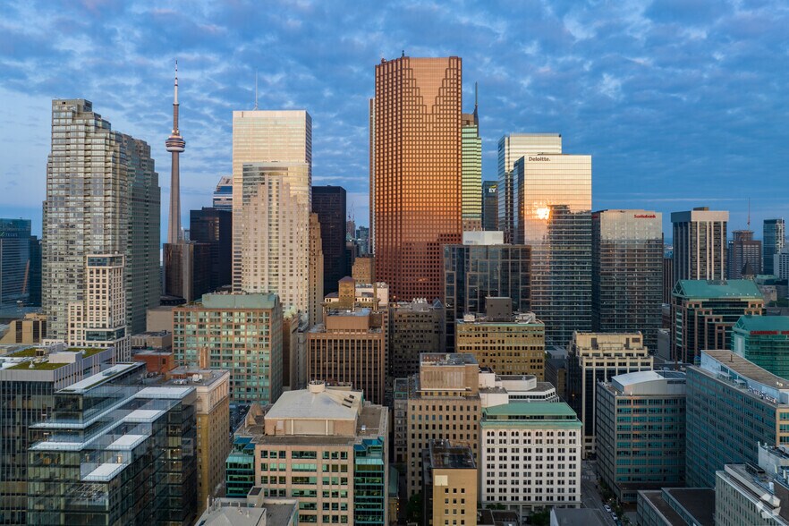 More Photos Of 40 King St W, Toronto Office For Lease