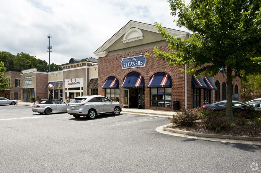 More Photos Of 8649 Ellard Dr, Alpharetta Unknown For Lease