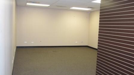 More Photos Of 4805 Greenwood St, Skokie Apartments For Lease