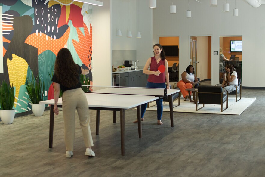 More Photos Of 1900 Leland Dr SE, Marietta Coworking Space