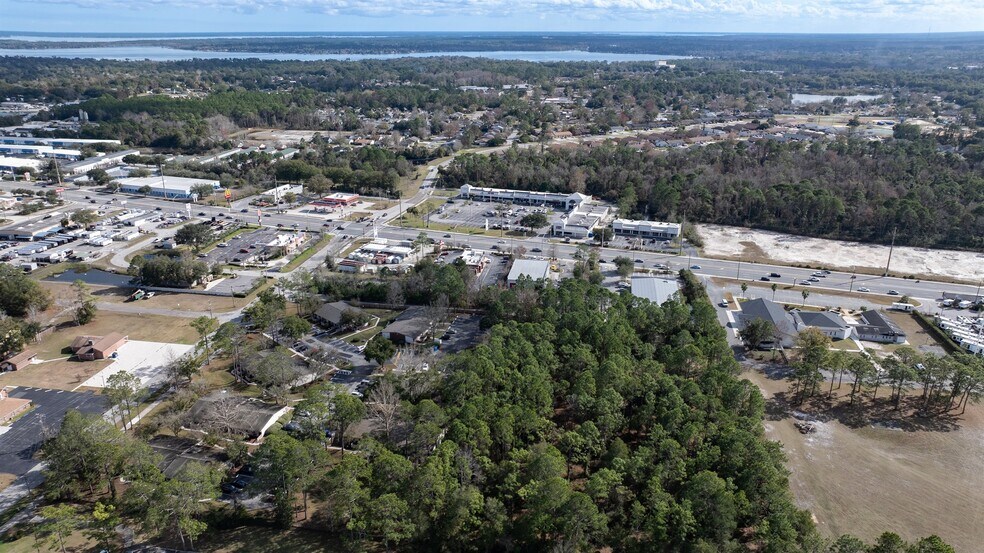 More Photos Of 409 Jefferson Ave, Orange Park Apartments For Sale