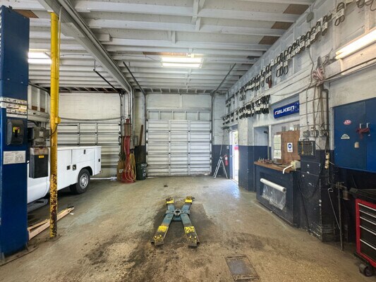 More Photos Of 1590 S McCall Rd, Englewood Auto Repair For Sale