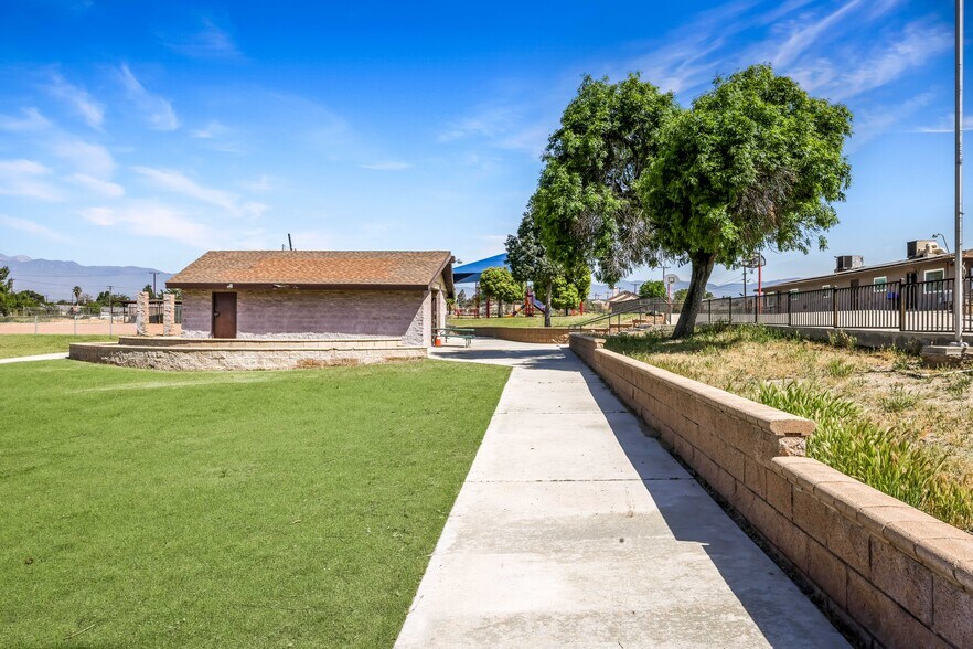 More Photos Of 9904 Bloomington Ave, Bloomington Specialty For Sale