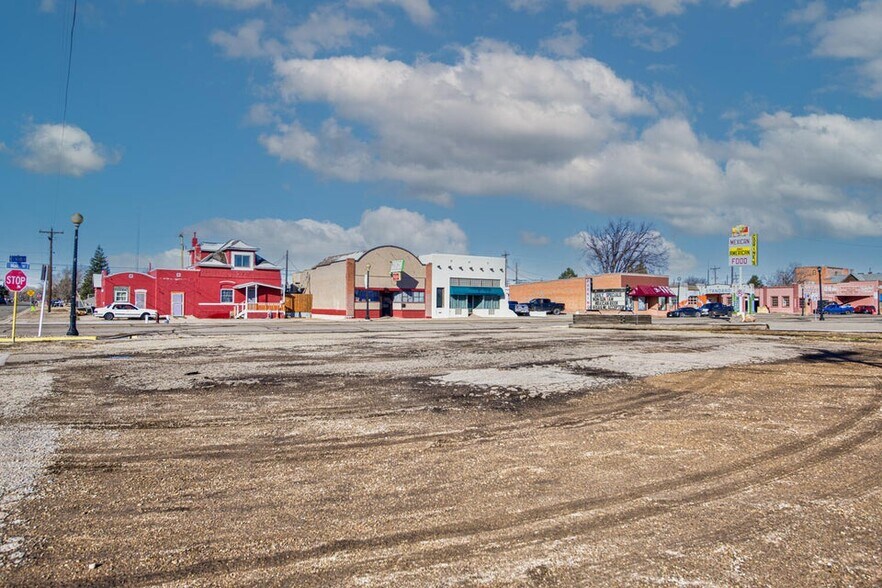 More Photos Of 826 Main St, Walsenburg Land For Sale