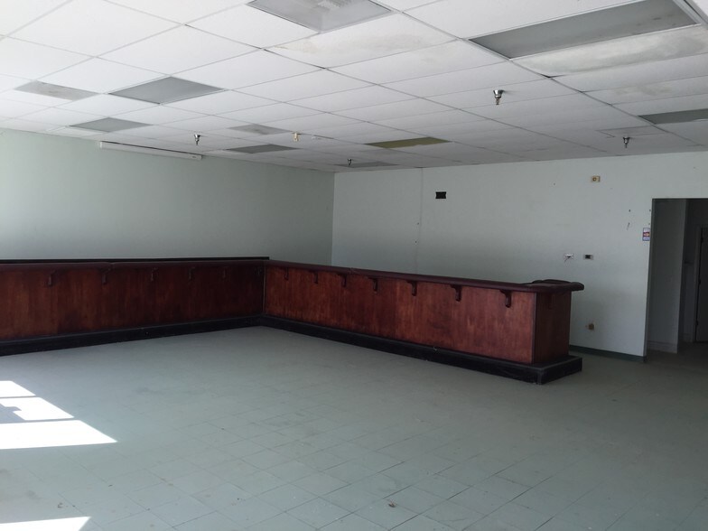 More Photos Of 21651 W Manning Ave, San Joaquin Unknown For Lease