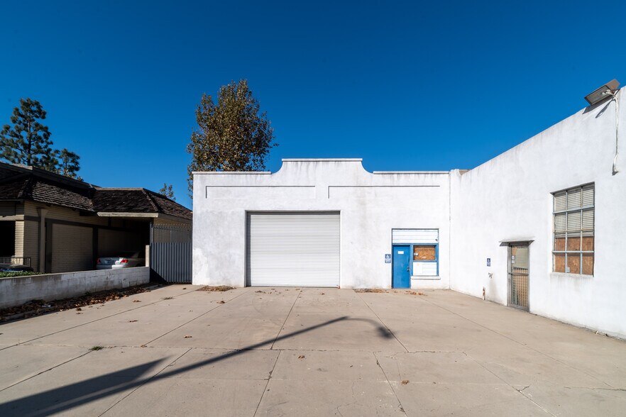 More Photos Of 9770 Foothill Blvd, Rancho Cucamonga Auto Dealership For Lease