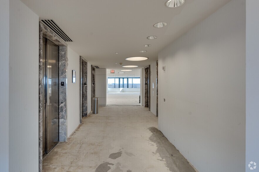 Photo of 9th Floor Ste 900