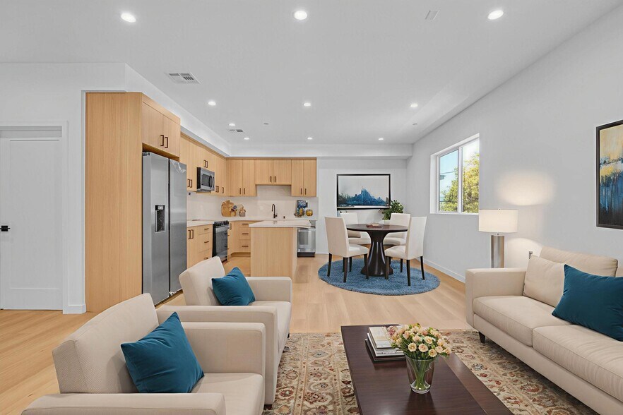 More Photos Of 10828 Hesby St, North Hollywood Apartments For Sale