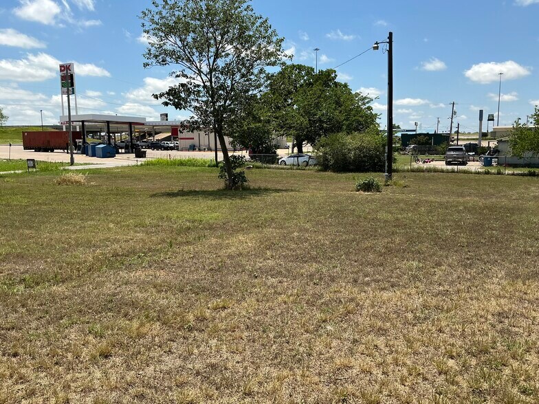 More Photos Of 201 E 22nd St, Cisco Land For Sale