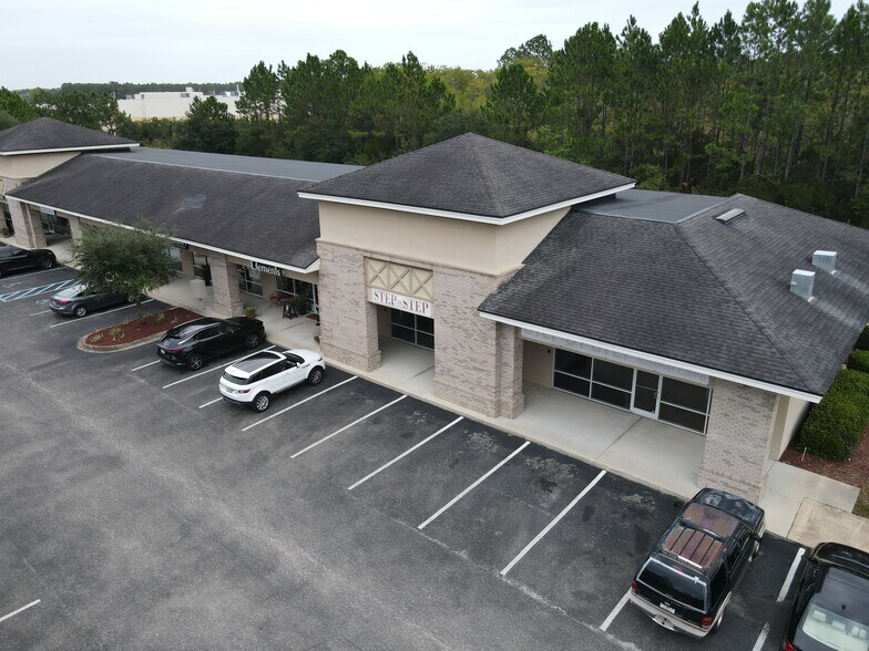More Photos Of 95742-95766 Amelia Concourse, Fernandina Beach Unknown For Lease