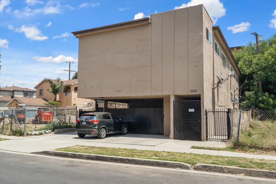 More Photos Of 3925 Barrett Rd, Los Angeles Apartments For Sale