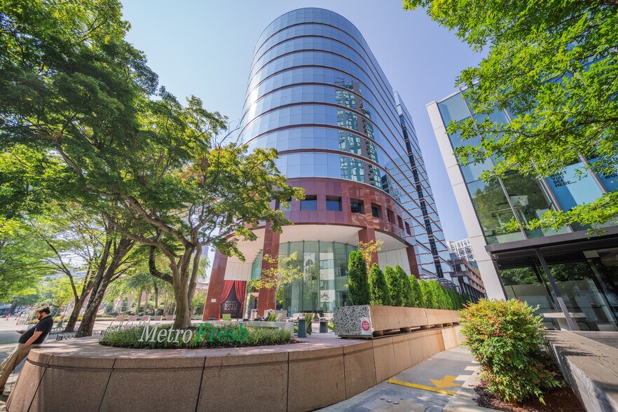 More Photos Of 1360 Peachtree St NE, Atlanta Unknown For Lease