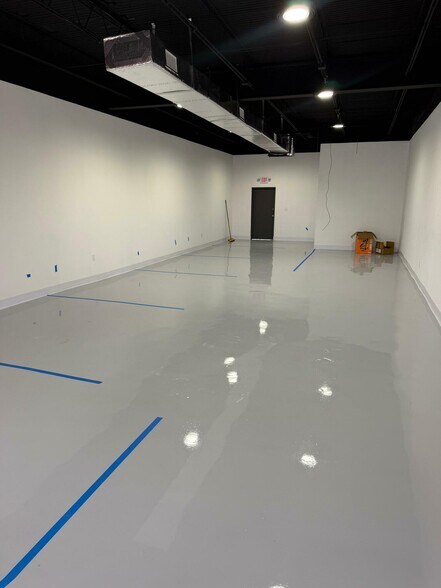 More Photos Of 5100-5130 State Road 7, Fort Lauderdale Unknown For Lease