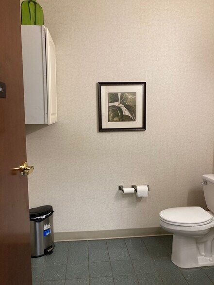 More Photos Of 8610 Transit Rd, East Amherst Medical For Lease