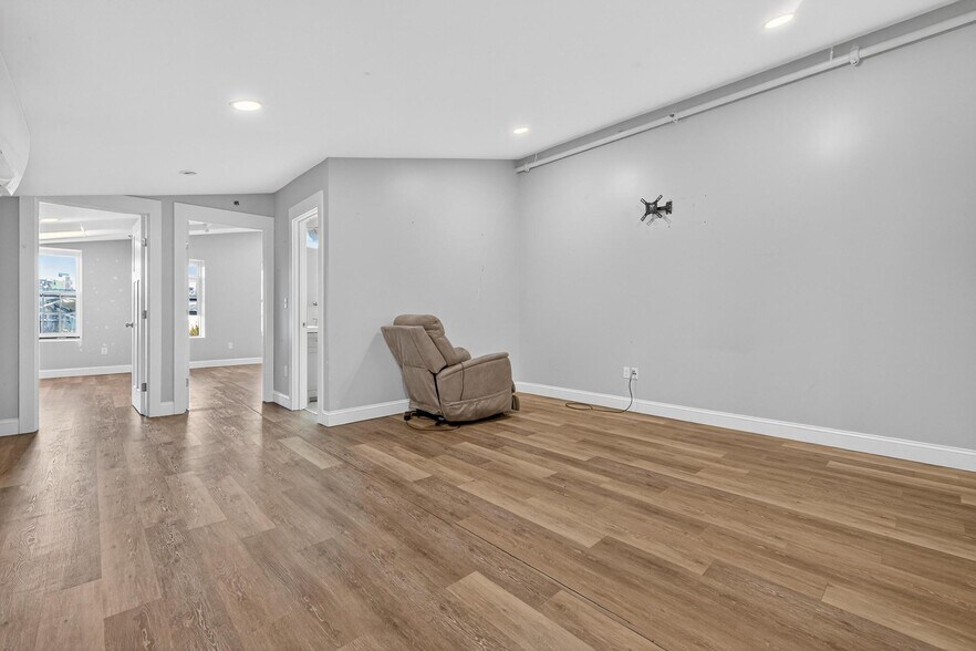 More Photos Of 90-94 Bank St, New London Storefront For Sale